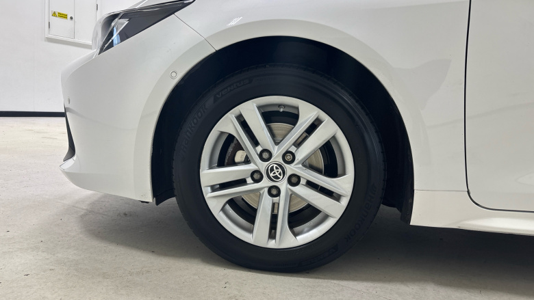 Toyota Corolla 1.8 VVT-i Hybrid Icon Tech 5dr CVT Hybrid Estate